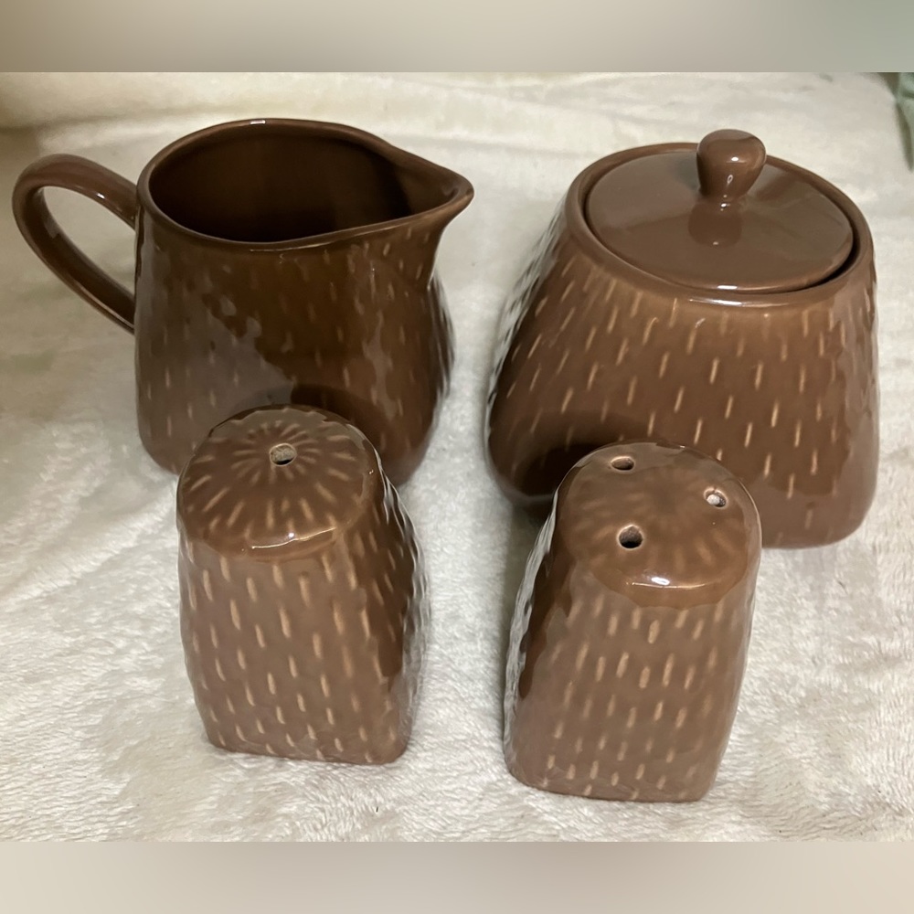 RuffHewn Salt and Pepper Shakers with Sugar & Creamer
